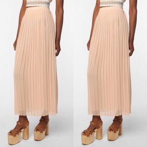 Sparkle & Fade Pink Pleated Maxi Skirt
